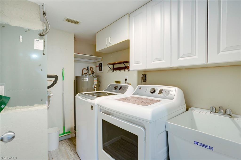 285 Naples Cove Dr 1303 Property Photo 22