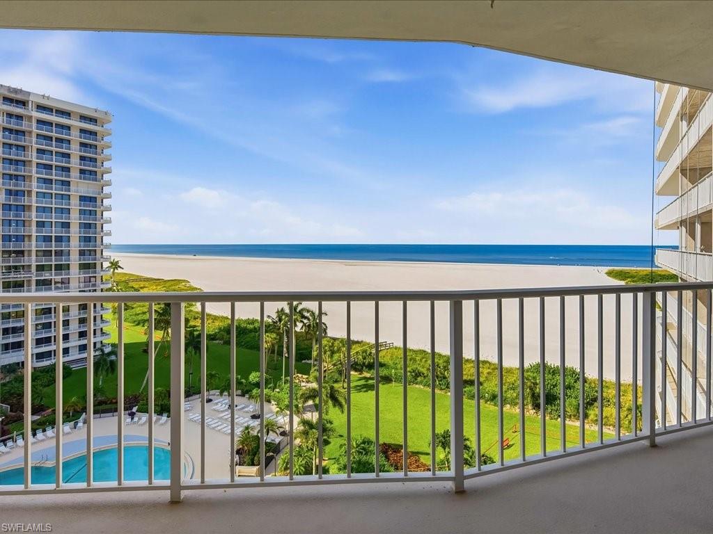 320 Seaview Ct 904 Property Photo 6