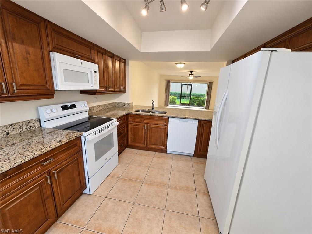 5697 Rattlesnake Hammock Rd 101c Property Photo 5