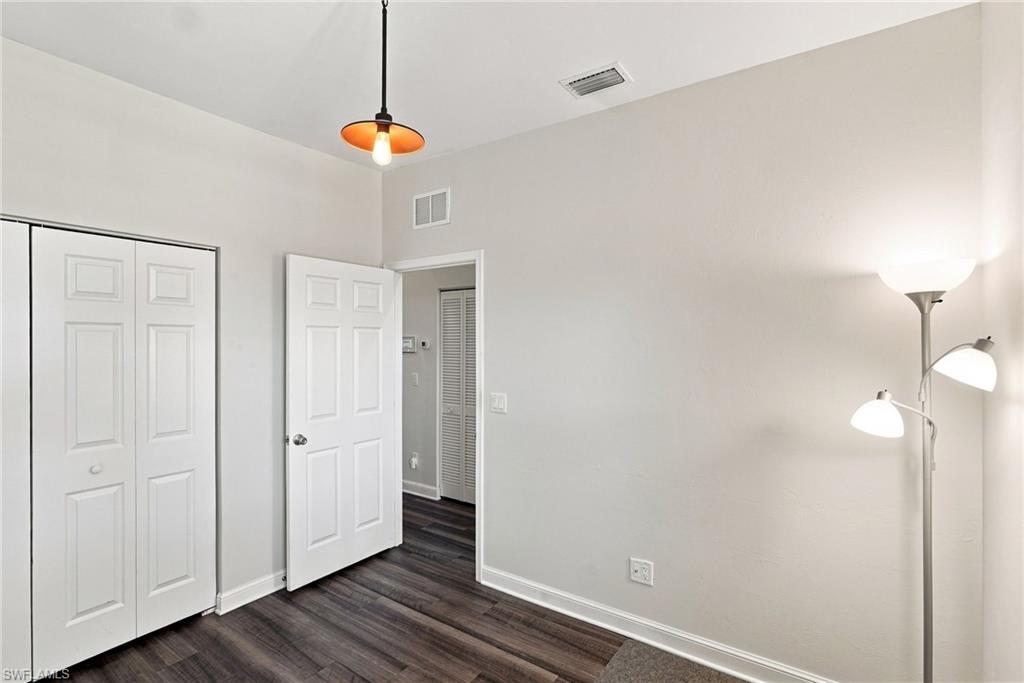 1067 Hartley Ave 704 Property Photo 21