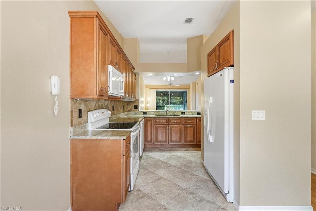 2526 Orchid Bay Dr 202 Property Photo 8