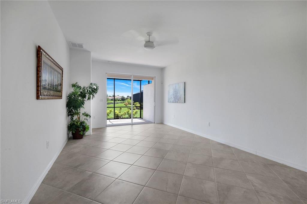 2175 Dragonfruit Way Property Photo 32