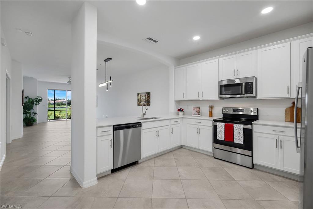 2175 Dragonfruit Way Property Photo 36