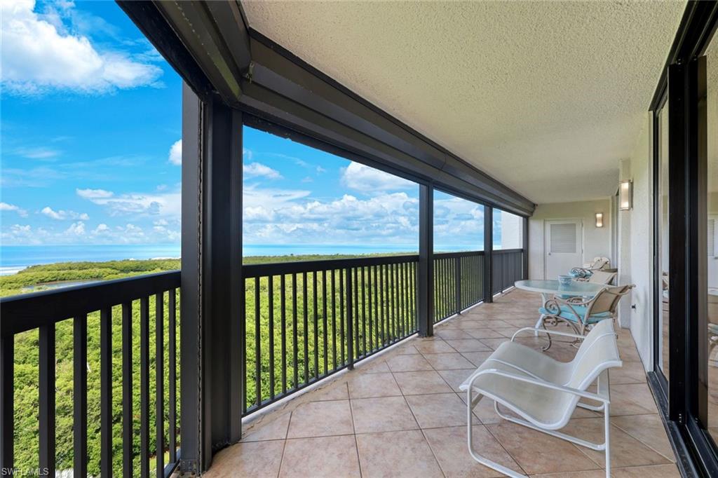6075 Pelican Bay Blvd 1101 Property Photo 8
