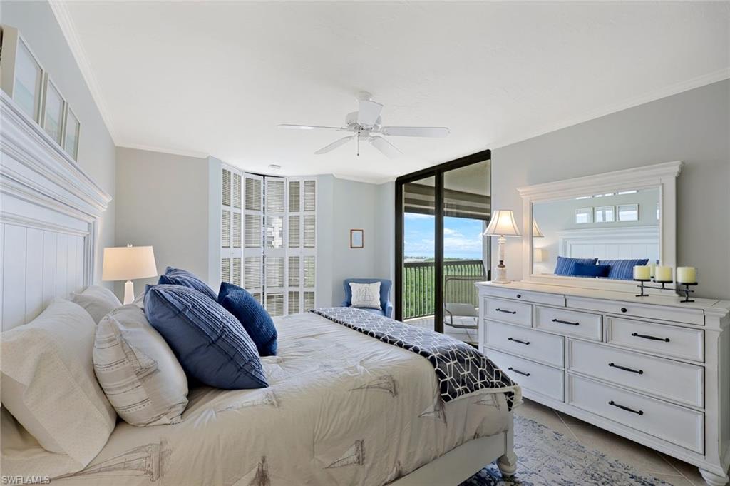 6075 Pelican Bay Blvd 1101 Property Photo 11