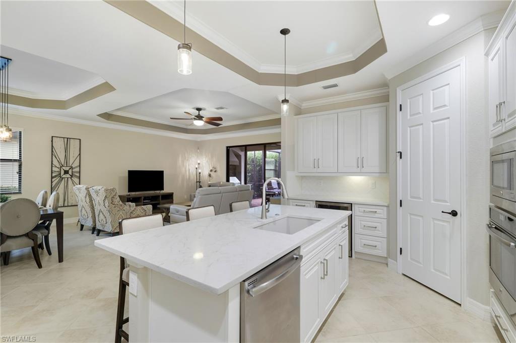 28627 Derry Ct Property Photo 3