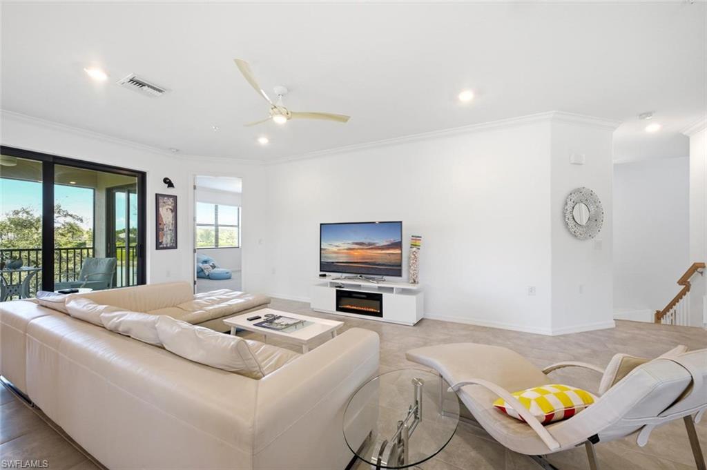 2352 Anguilla Dr 201 Property Photo 4