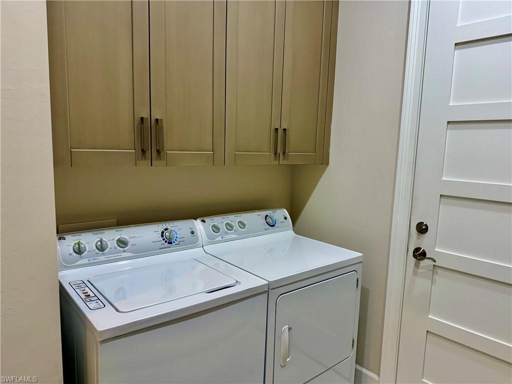 6490 Warwick Ave Property Photo 12