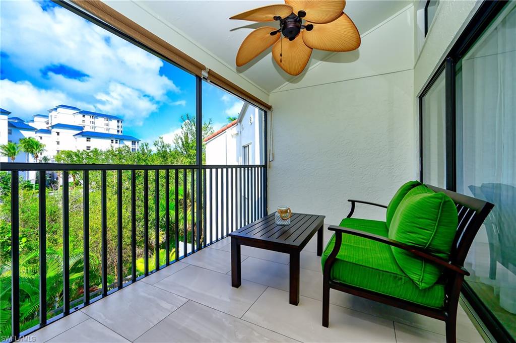 586 Beachwalk CIR O-305 Property Photo 1