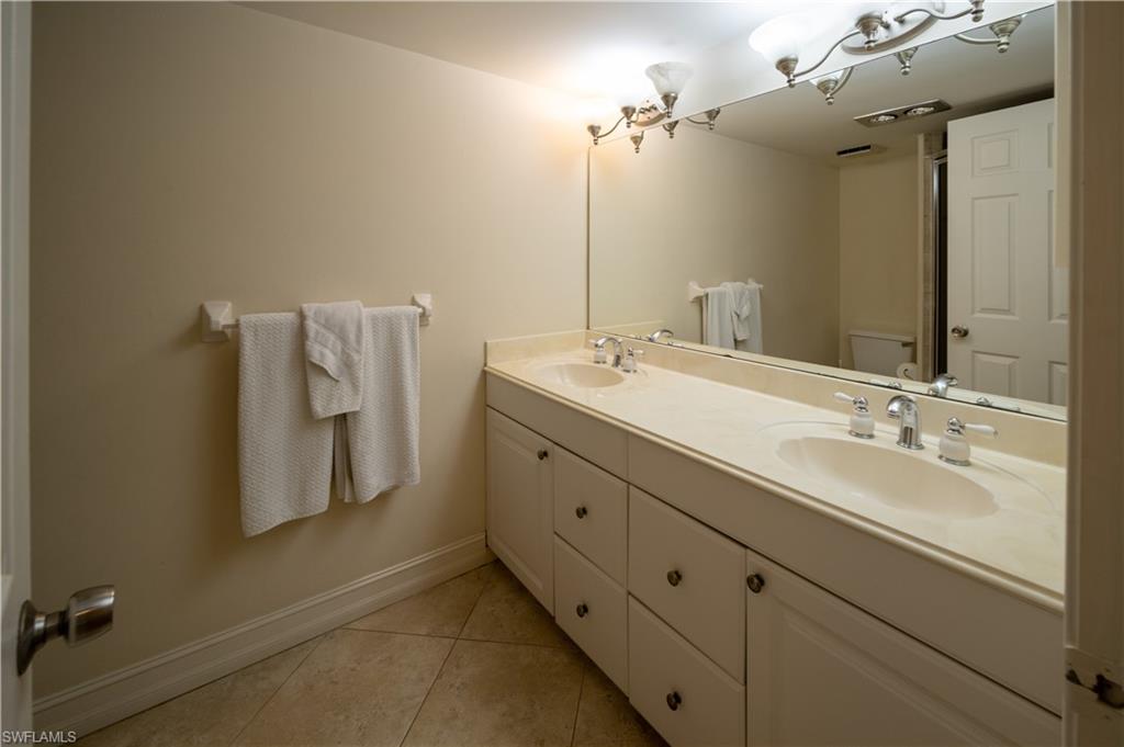 208 Bob O Link Way B Property Photo 8