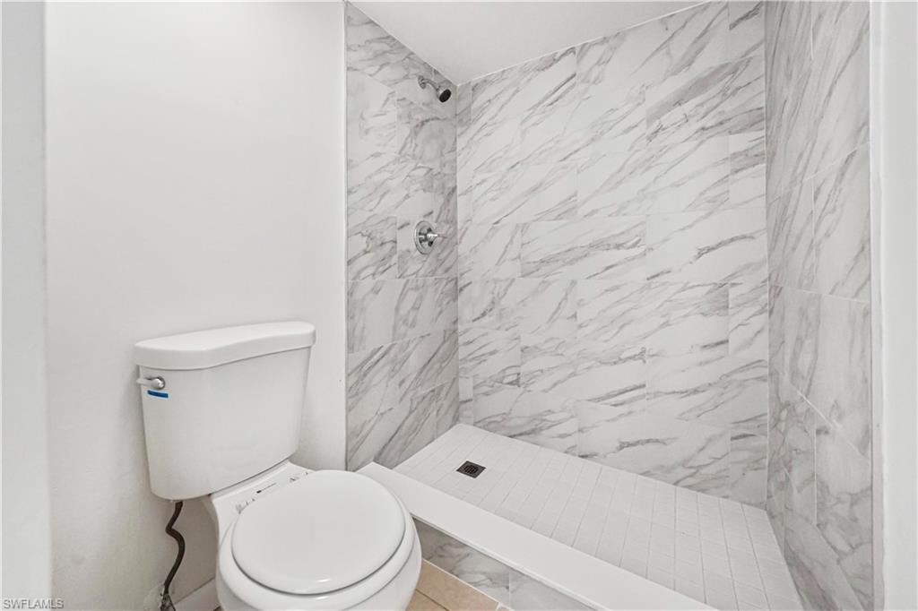 2173 White Pine Cir C Property Photo 5