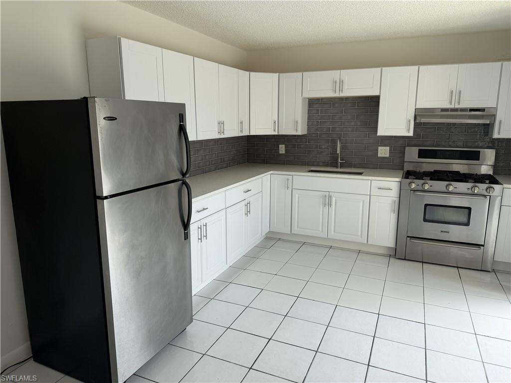 2173 White Pine Cir C Property Photo 9