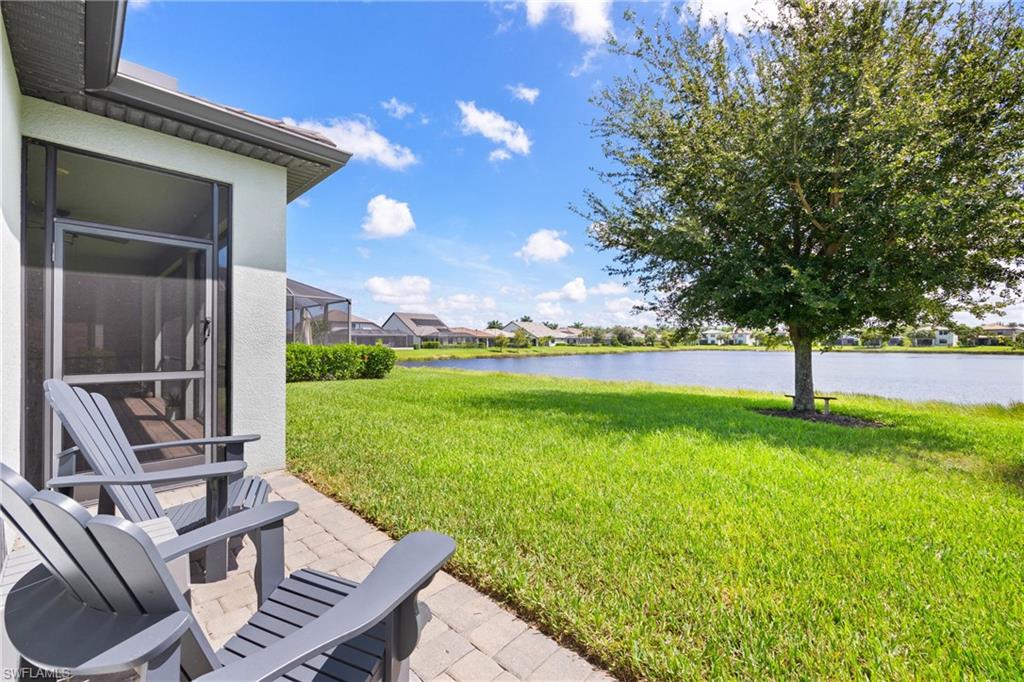 17285 Hadlow Pl Property Photo 3