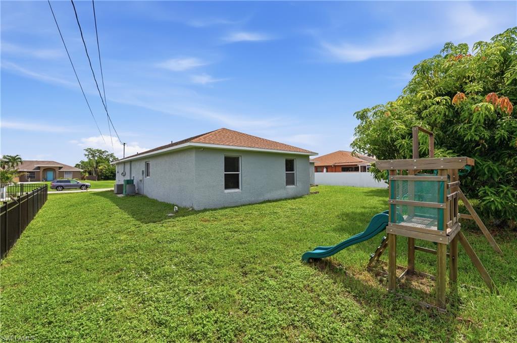 202 11th Ter Property Photo 36