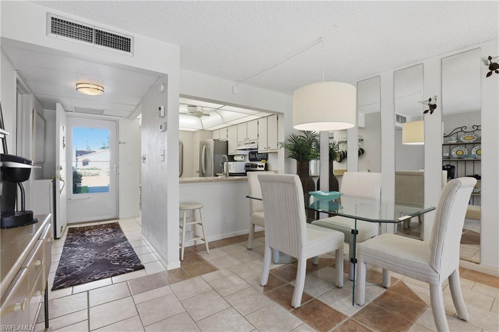 1086 Forest Lakes Dr 106 Property Photo 15