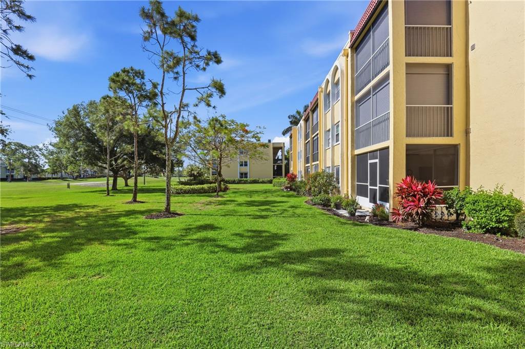 1086 Forest Lakes Dr 106 Property Photo 39