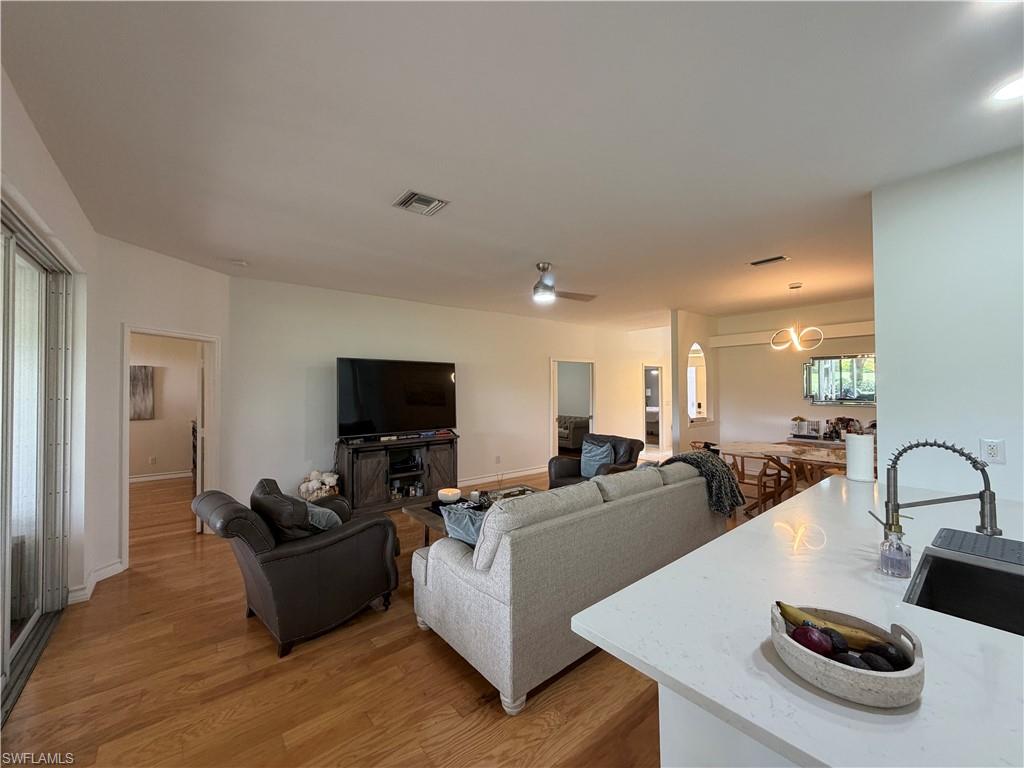 2260 Heritage Greens Dr Property Photo 10