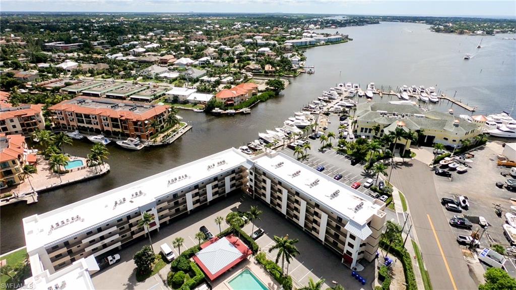 807 River Point Dr 304d Property Photo 2