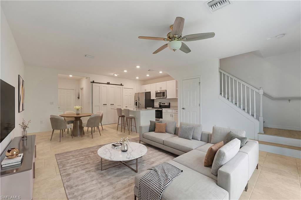 14053 Oviedo Pl Property Photo 3