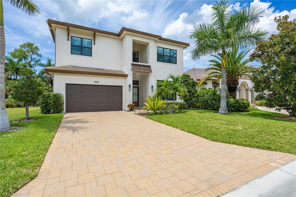 2935 Coco Lakes DR Property Photo 1