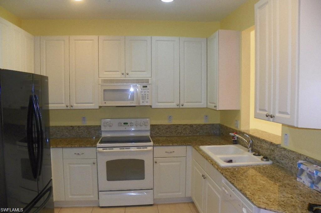 1400 Mariposa Cir 104 Property Photo 4