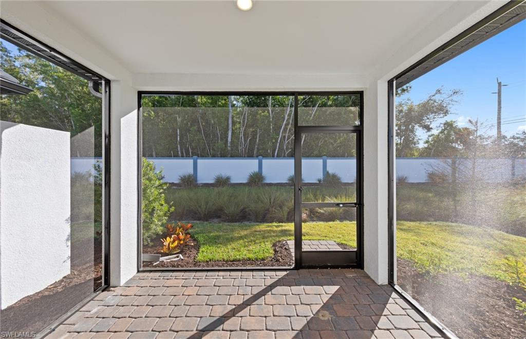 27818 Solis Grande Dr Property Photo 26