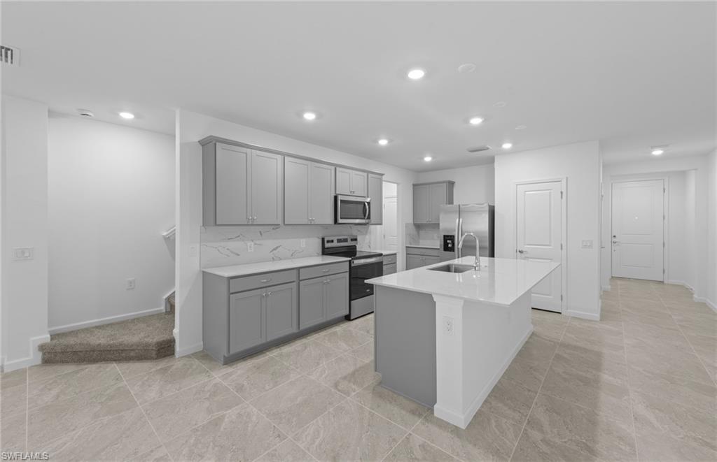 27828 Solis Grande Dr Property Photo 10