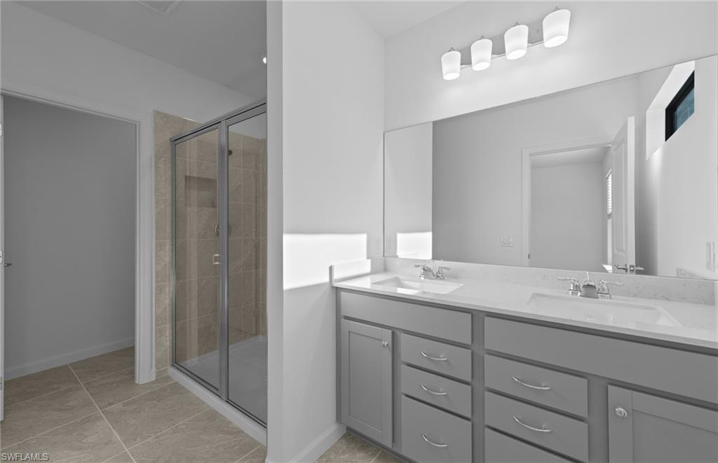 27828 Solis Grande Dr Property Photo 23