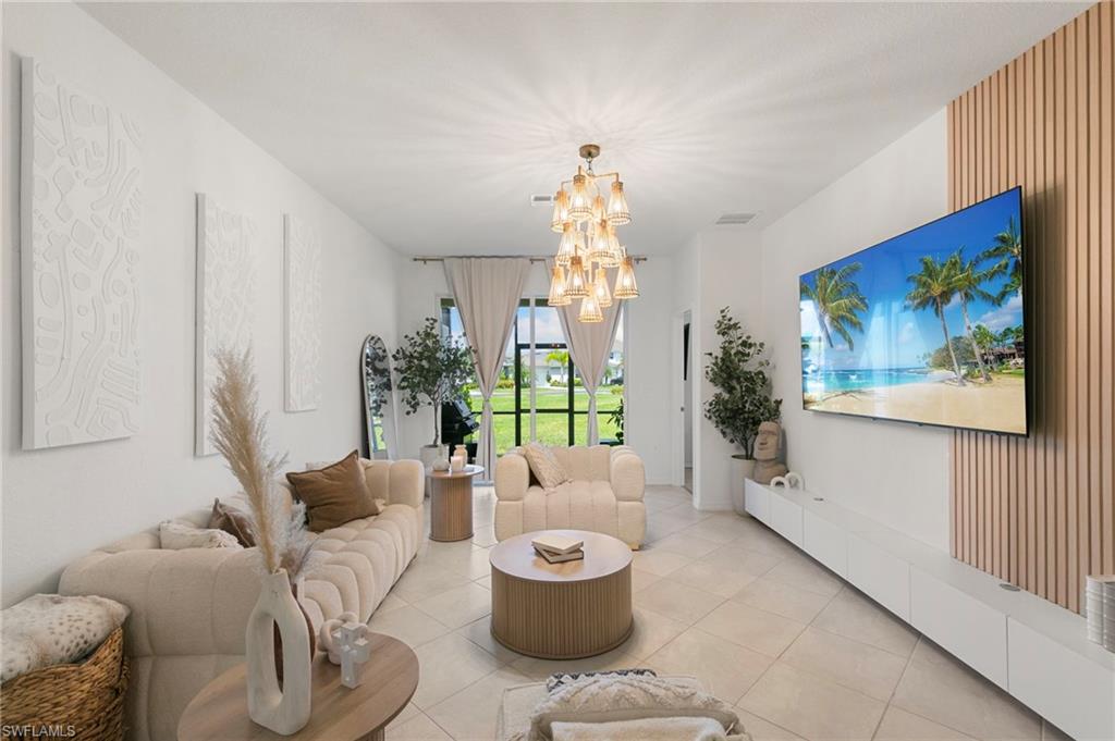 2207 Dragonfruit Way Property Photo 10