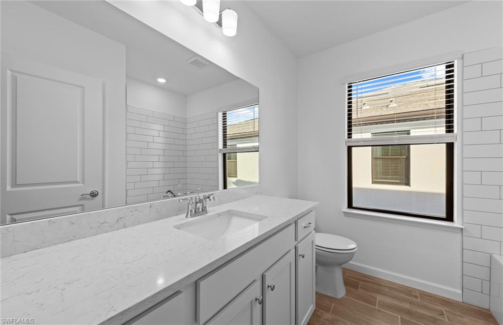 27832 Solis Grande Dr Property Photo 28