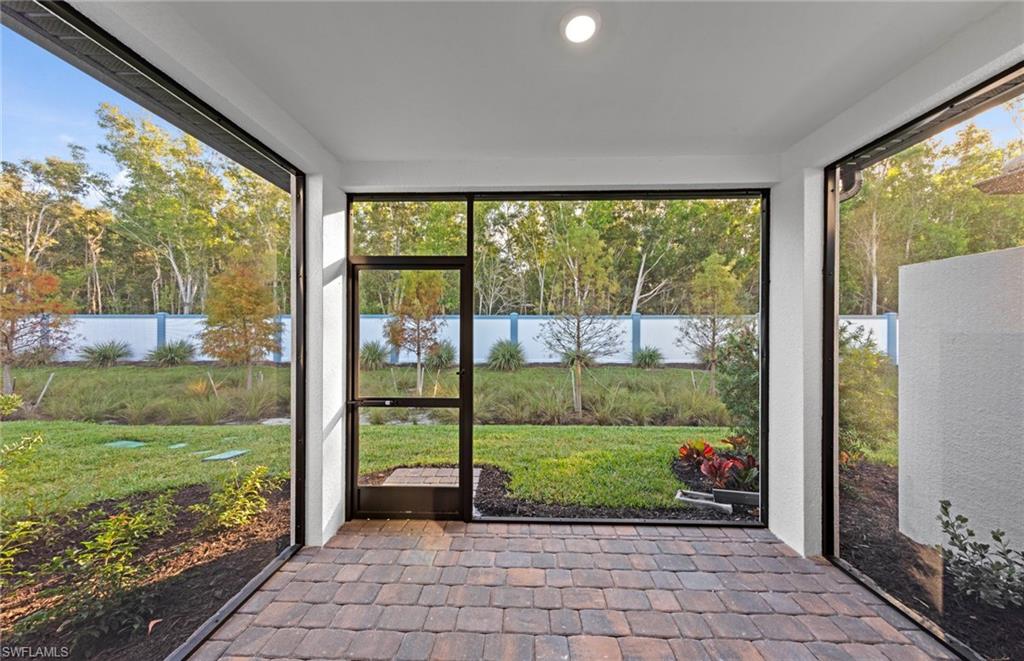 27832 Solis Grande Dr Property Photo 30