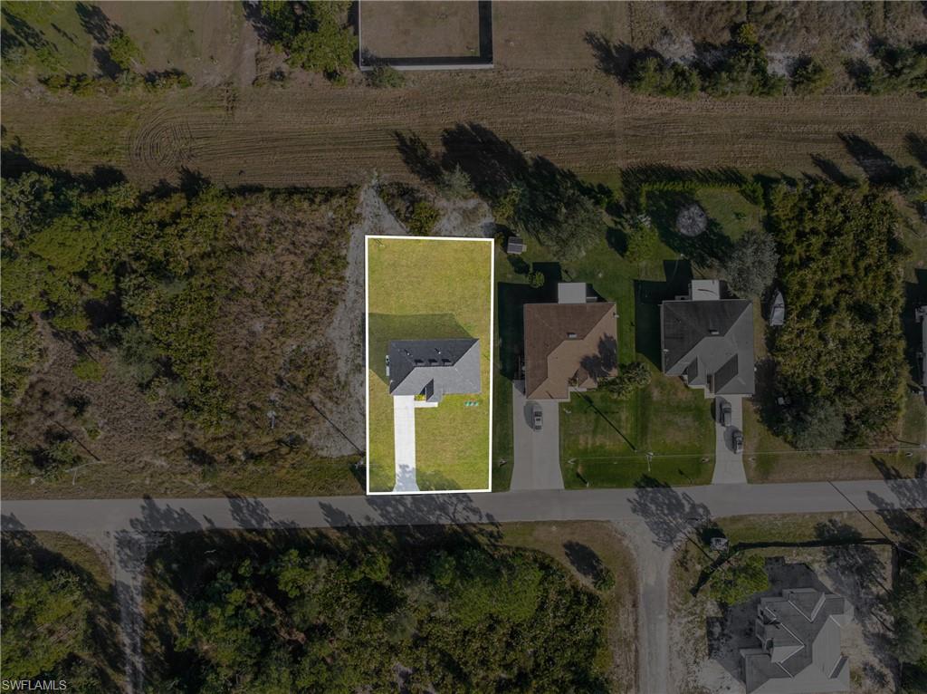 556 Woodview Dr Property Photo 36