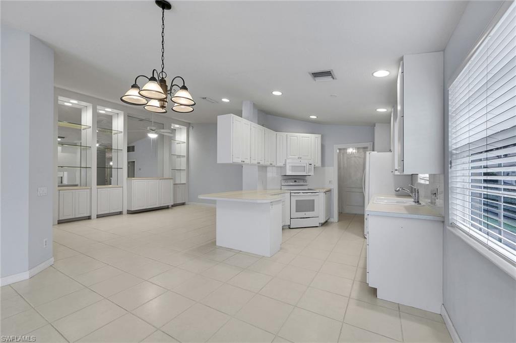 4922 Kingston Way Property Photo 4