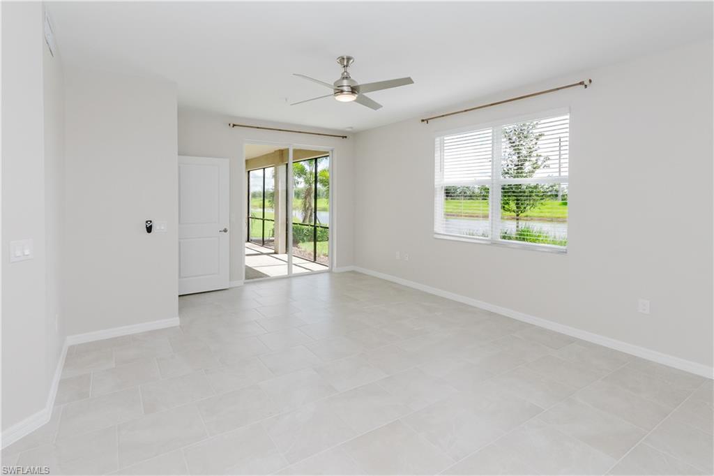 5668 Melbourne Ct 7911 Property Photo 5