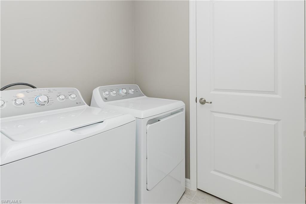 5668 Melbourne Ct 7911 Property Photo 20