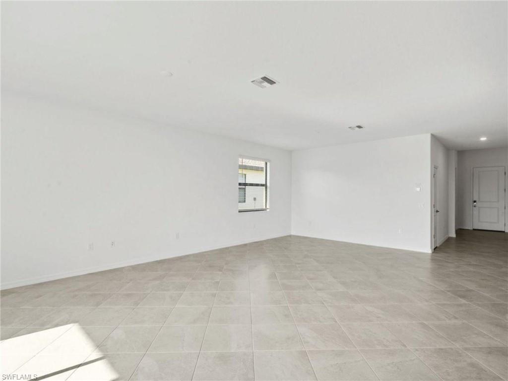 14996 Palamos Cir Property Photo 6