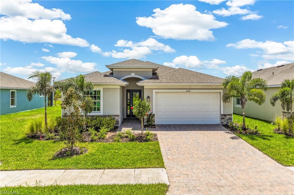 18208 Water Crossing Dr Property Photo 1