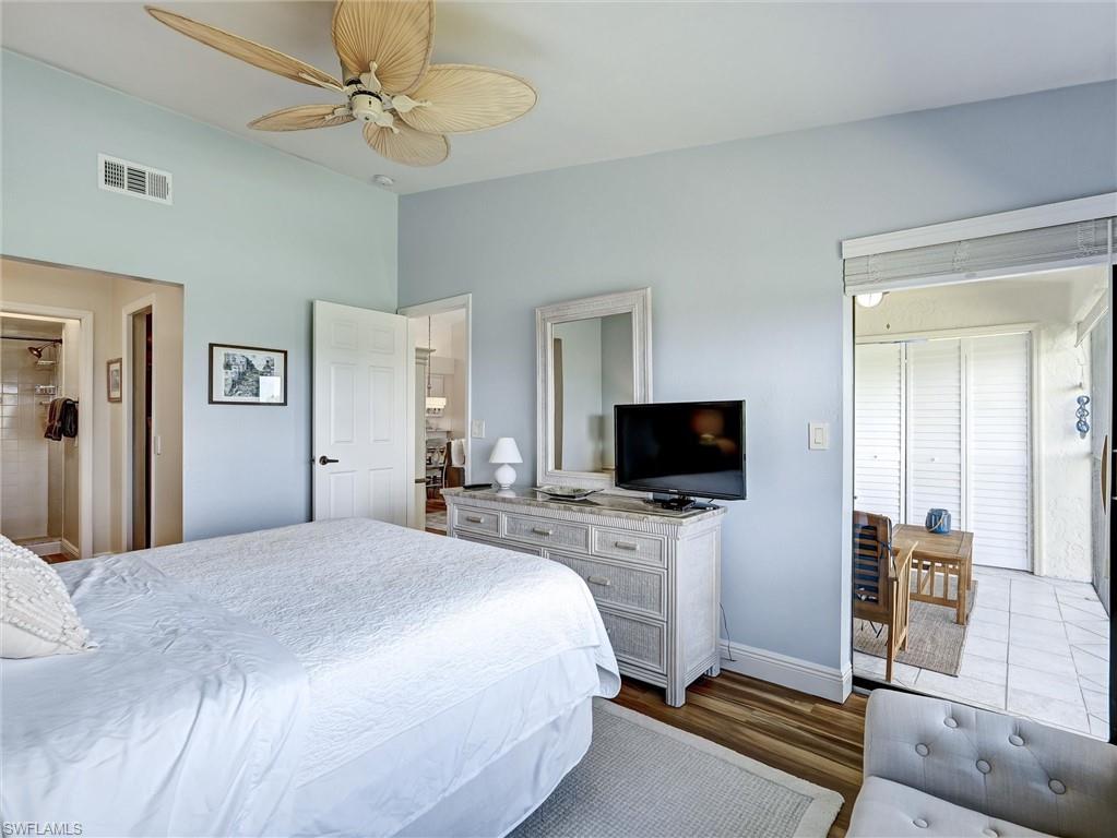 7300 Saint Ives Way 5301 Property Photo 24