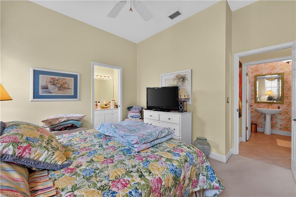2317 Island Cove Cir N Property Photo 26