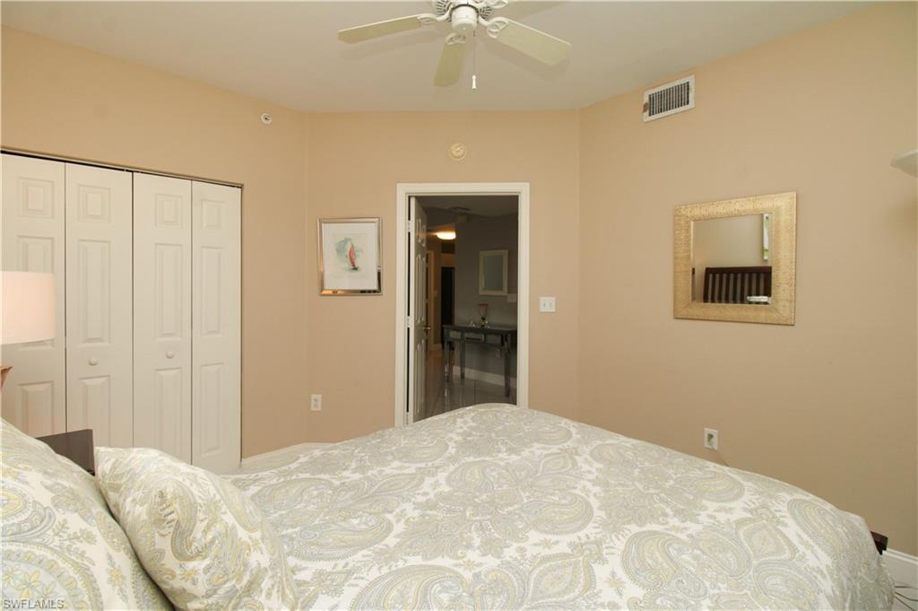 519 Roma Ct 3-305 Property Photo 20