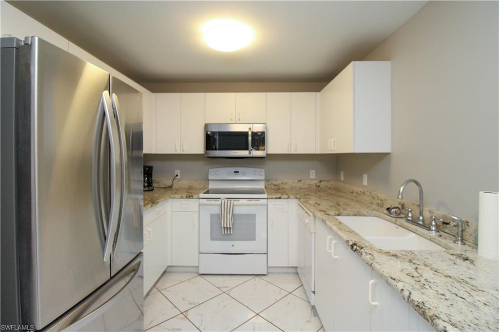 519 Roma Ct 3-305 Property Photo 25