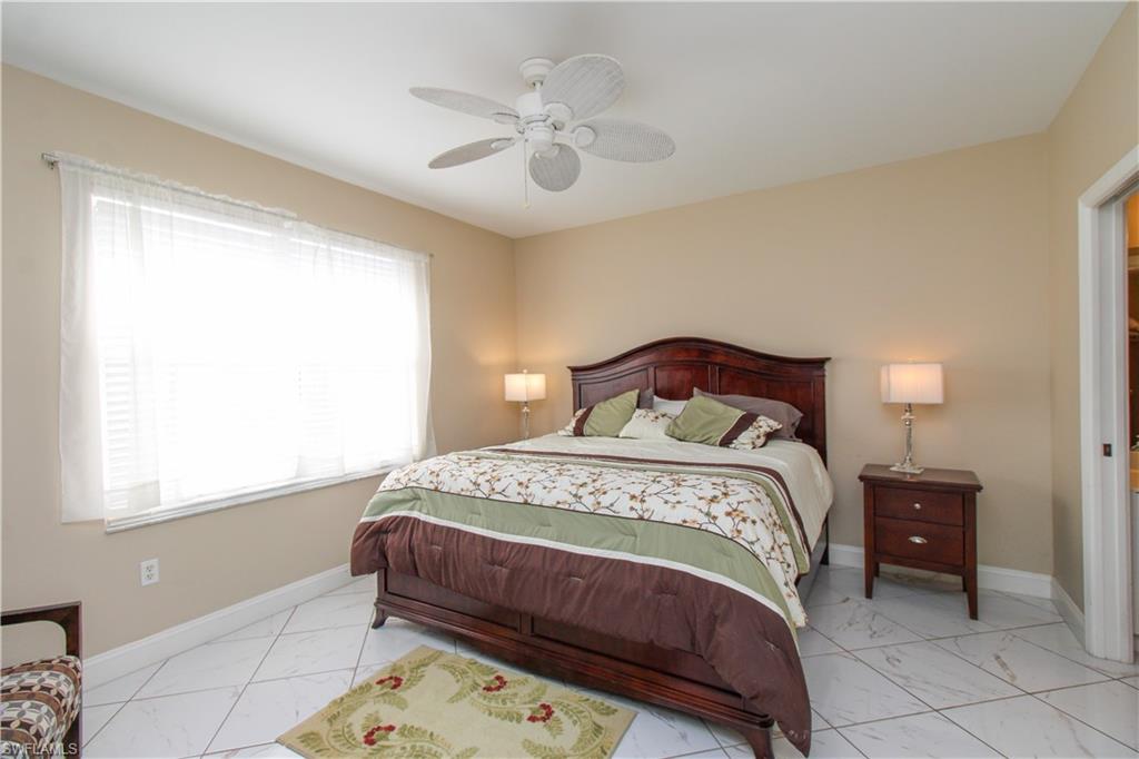 519 Roma Ct 3-305 Property Photo 32