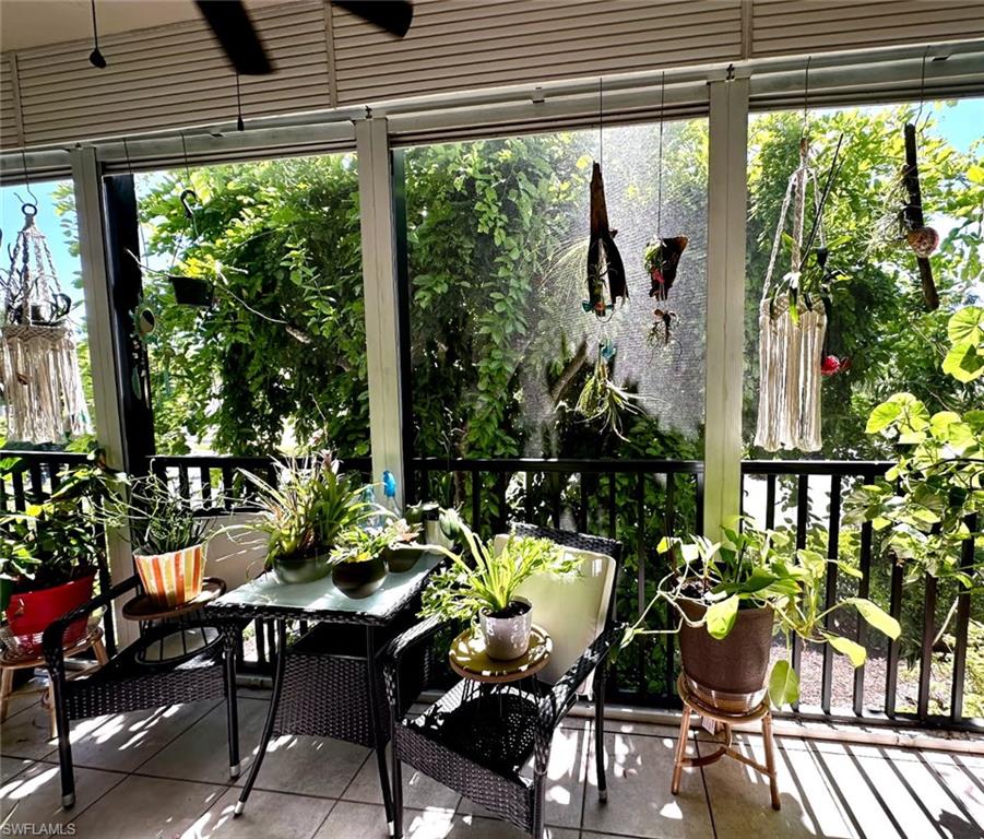 788 Park Shore Dr A29 Property Photo 18