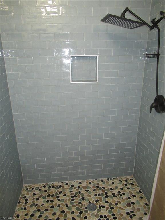6238 Timberwood Cir 110 Property Photo 10