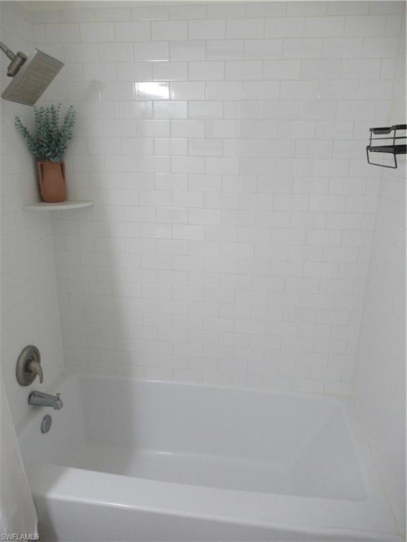 6238 Timberwood Cir 110 Property Photo 15