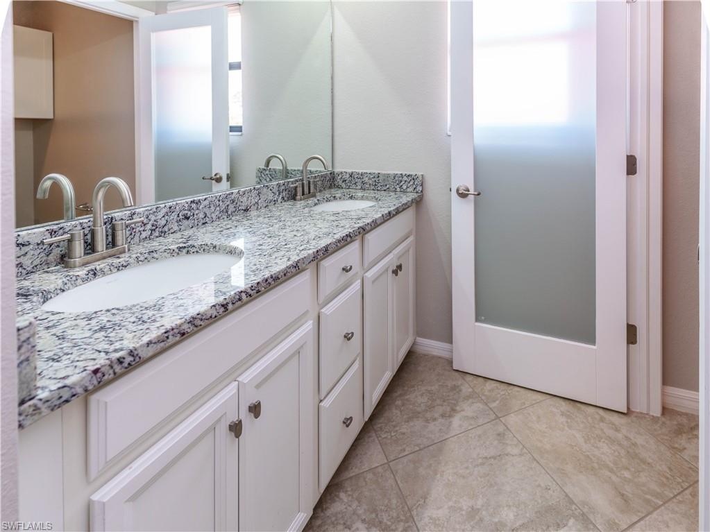 1588 Vizcaya Ln Property Photo 37