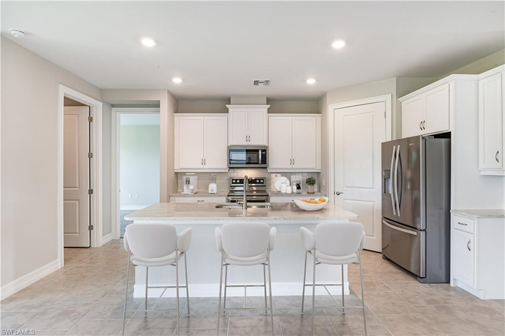18170 Lagoon Reach Ln Property Photo 4