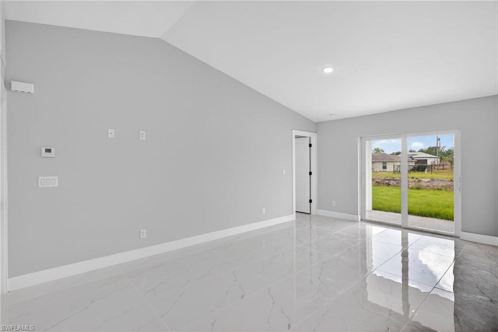 1054 Chadwick Ave Property Photo 3
