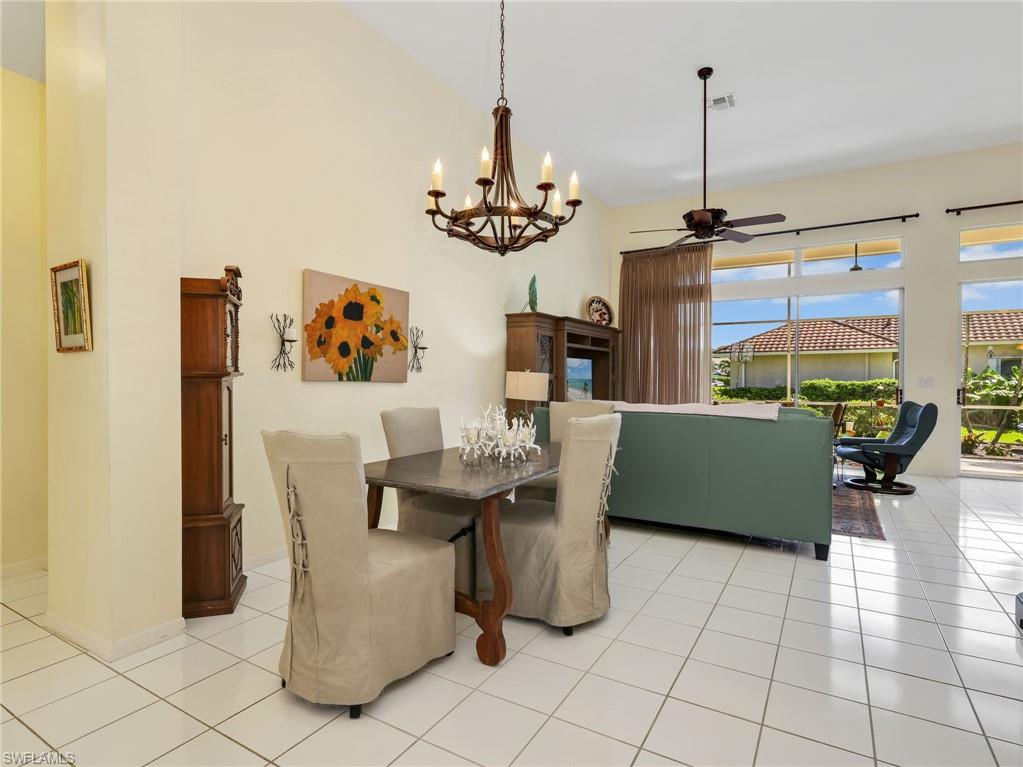 6832 Compton Ln S Property Photo 5