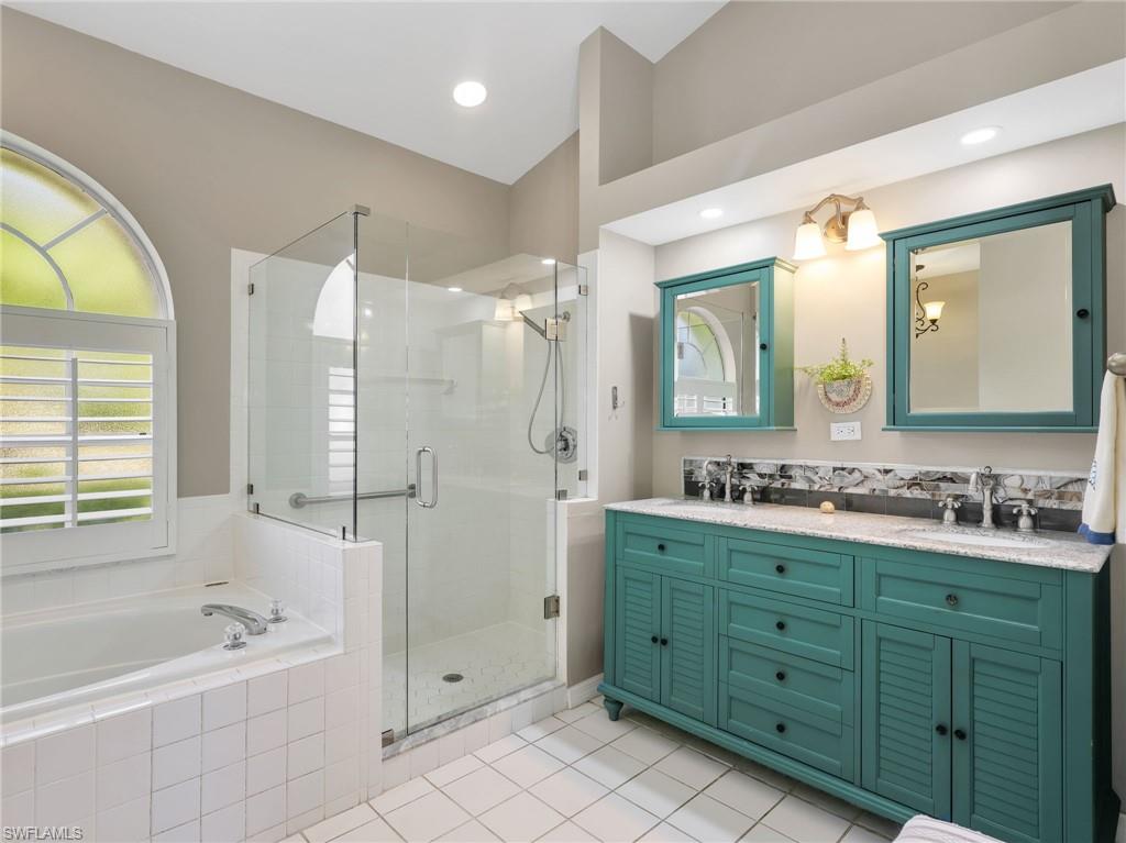 6832 Compton Ln S Property Photo 21